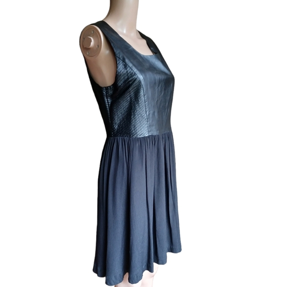 Line & Dot Sleeveless Black Lambskin Aline Dress Medium - Picture 5 of 12